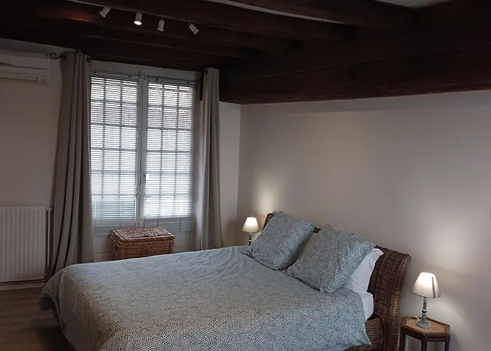 Le Logis De Stofflet Διαμέρισμα *